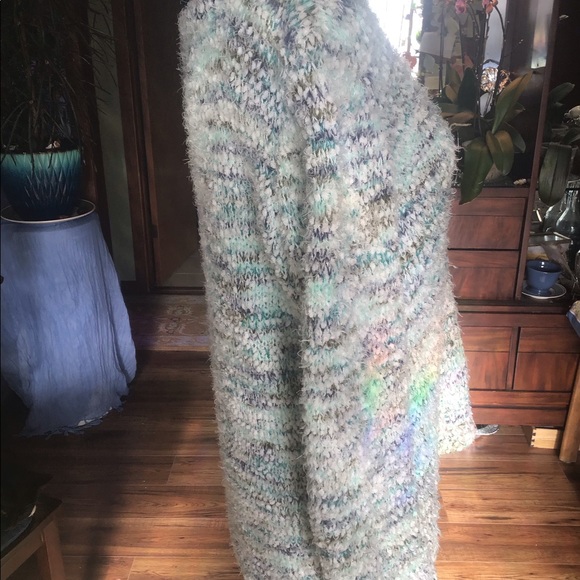 Sweater - Picture 3 of 4